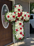 Cargar la imagen en la vista de la galería, Cruz para funeral 🕊️