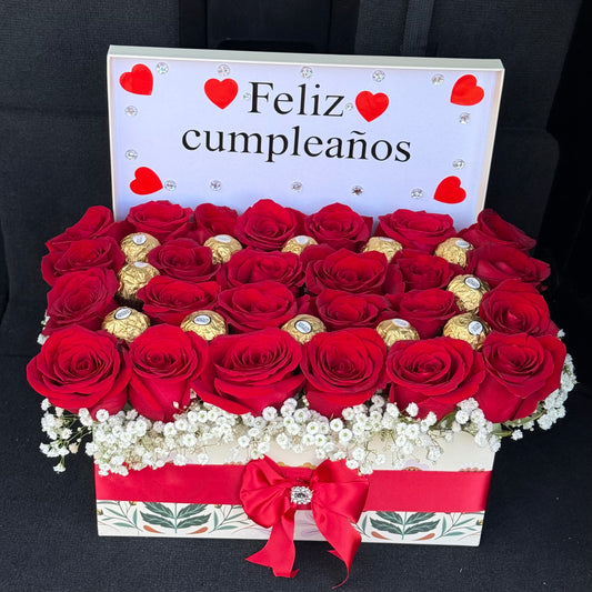 Cajita de rosas + Chocolates