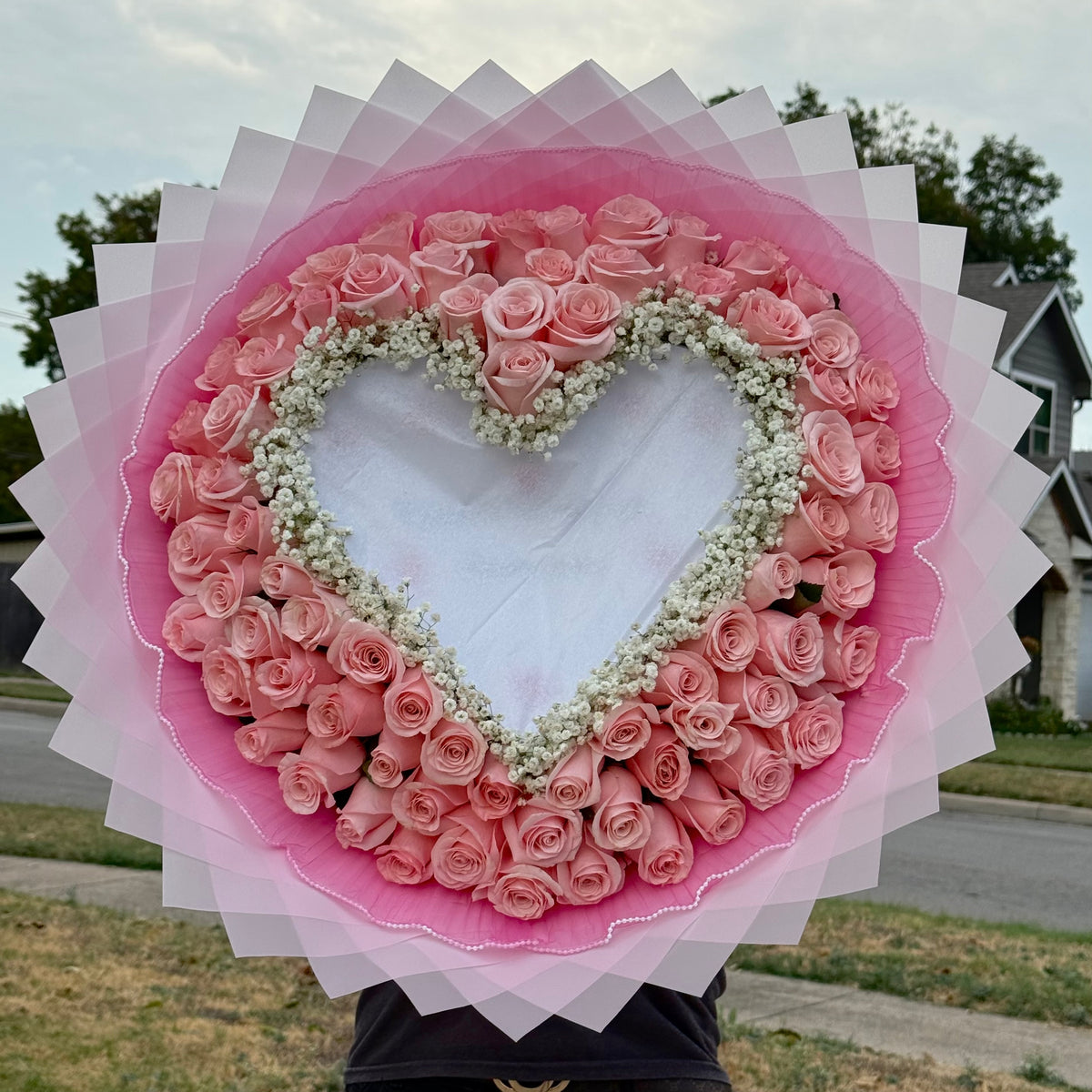 Corazón de 75 rosas flamable 🔥❤️