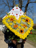 Cargar la imagen en la vista de la galería, Arreglo de corazón 🌼
