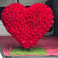 Cargar la imagen en la vista de la galería, corazón de rosas 🌹
