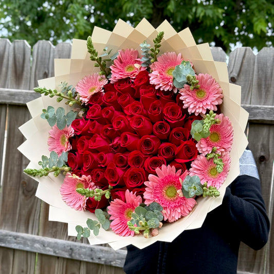 Ramo de rosas y gerberas 🌸🌹