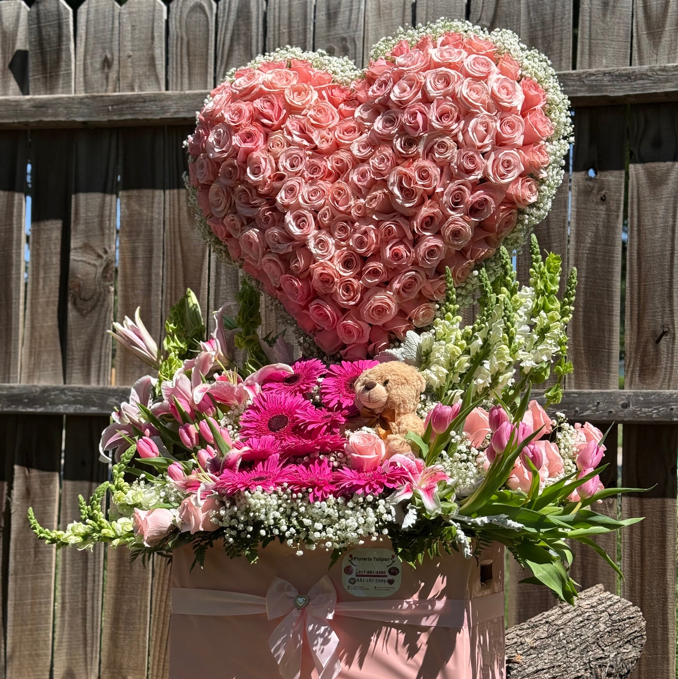Arreglo de corazón de rosas y flores surtidas 💕🌸🌷